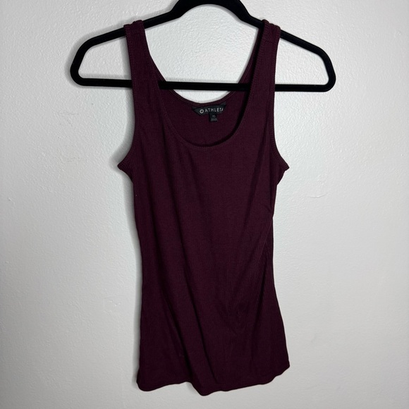 Athleta Essence Ribbed Layering Tank Burgundy - Picture 4 of 10
